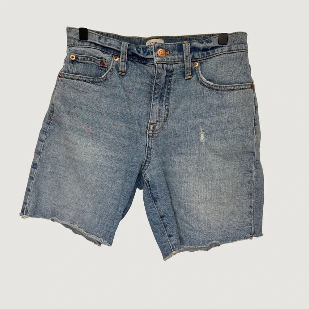 J. Crew Norwalk Wash Long Denim Shorts Raw Hem AV252 Blue Womens 26